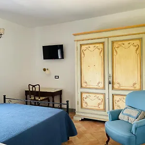 https://bb-il-rosmarino.it-tuscanyhotel.com