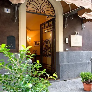 Manganelli Palace 3*, Katanya İtalya