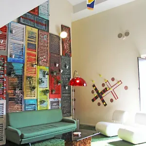 Urban Pop 2 , Katanya İtalya